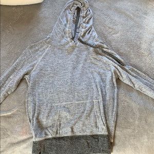 woman’s thin hoodie